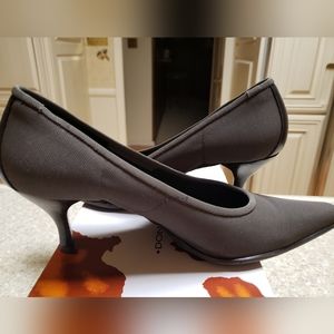 Donald Pliner Mesh Heels